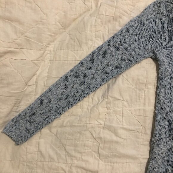 3/$25 ❥ Lightweight V-Neck Long Sleeve Sweater Size Small Light Blue Casual Work - Picture 9 of 16